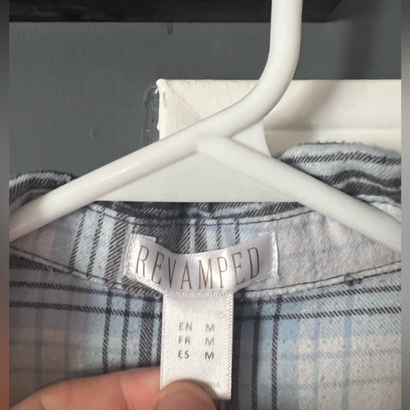 Old clothes for sale - Picture 2 of 15